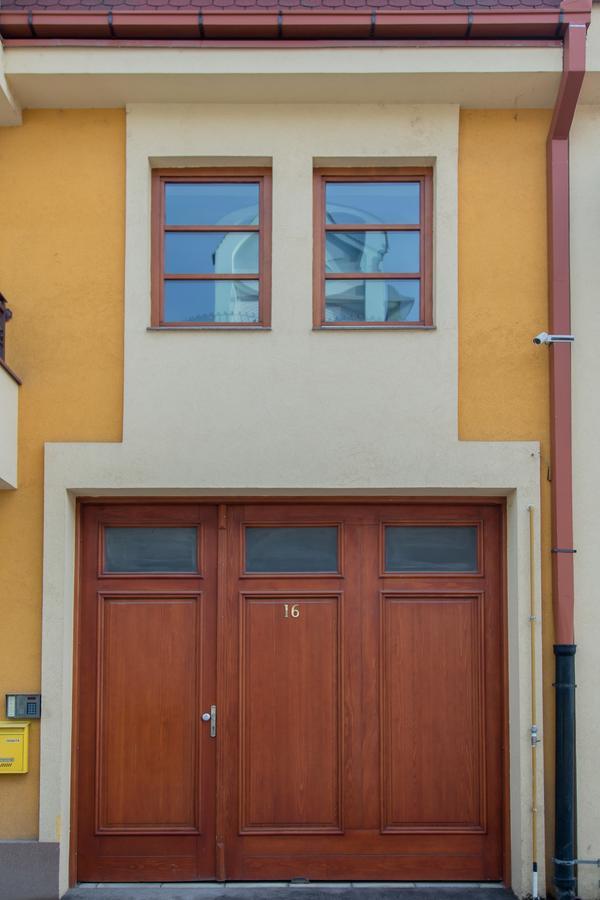 Apartman U Srcu Grada Sombor Buitenkant foto